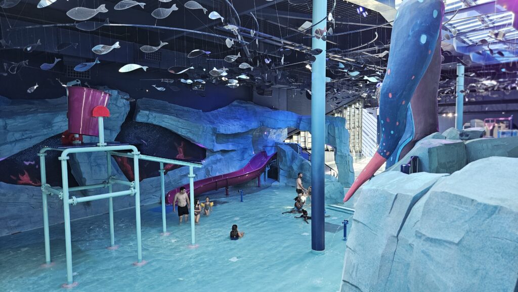 La Faille de Kraki at Aquascope, Futuroscope Xperiences – France