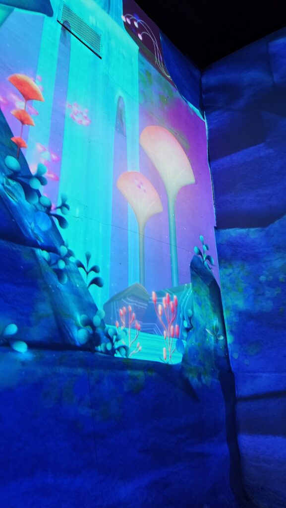 La Crique (Les Abysses de Lumière) at Aquascope, Futuroscope Xperiences – France